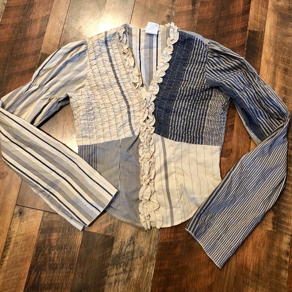 Naracamicie Tops - NARA CAMICIE Italian Zip Ruffle Blouse